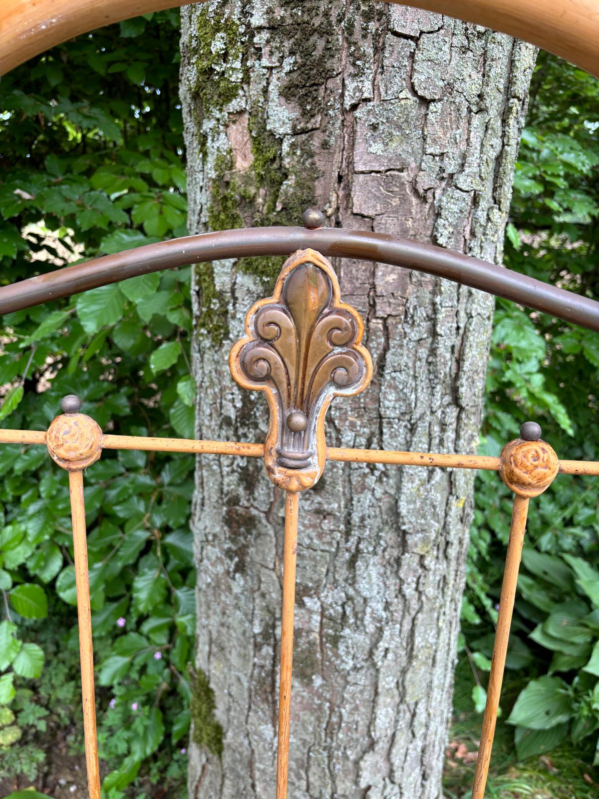 antiek eenpersoons spijllenbed Sweet ornament