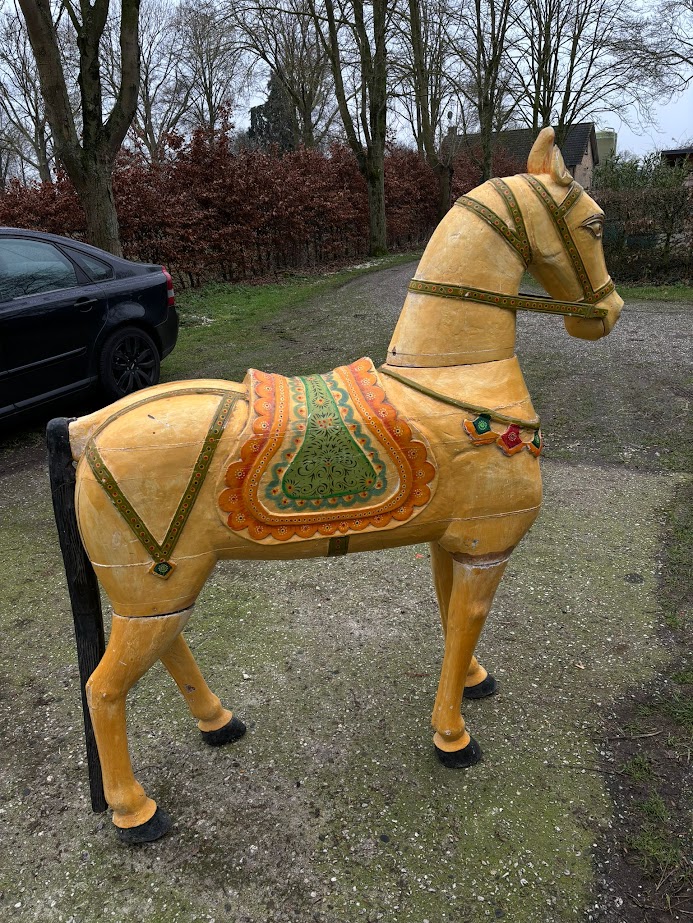 antiek paard www.dehebberij.nl
